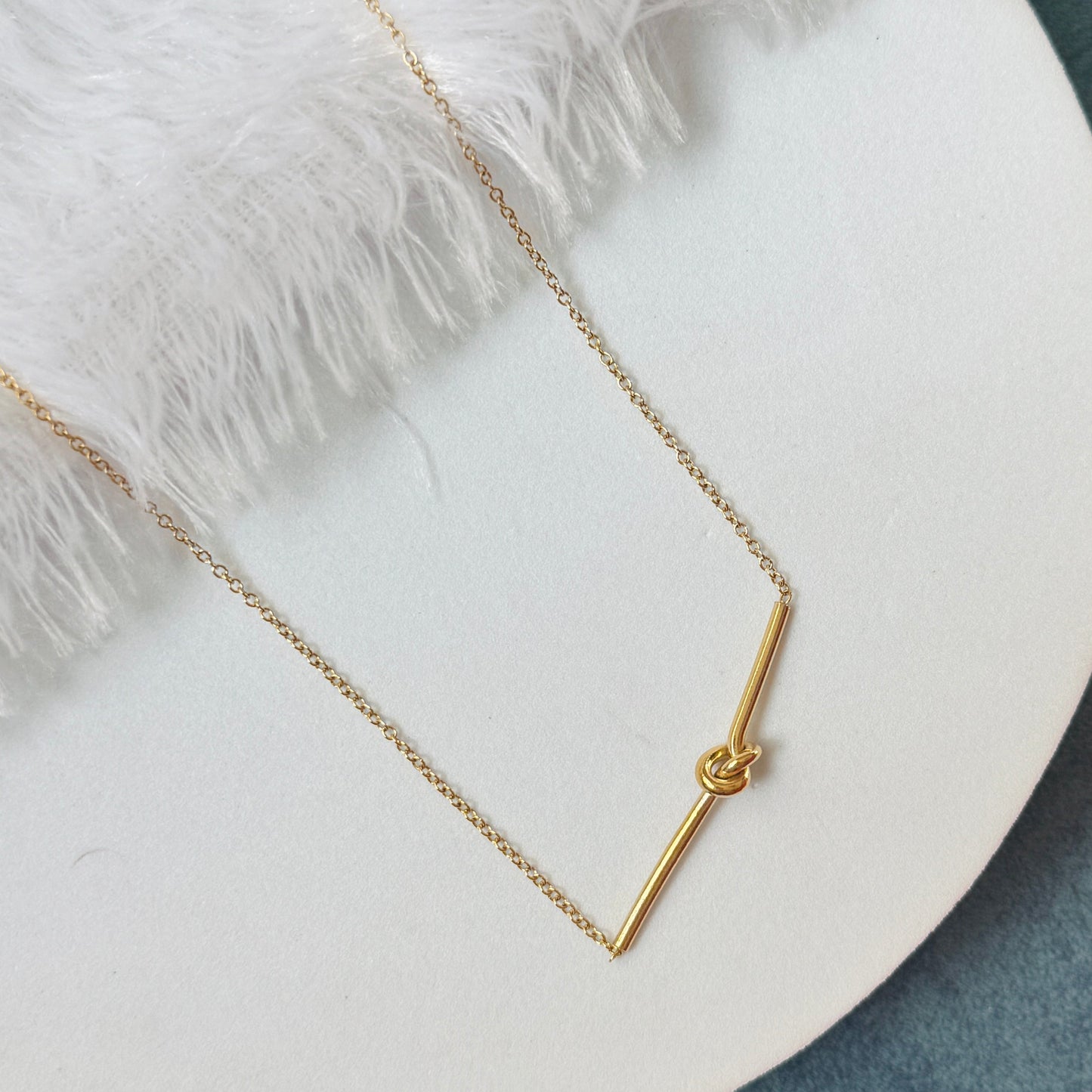 Long Knot Chain