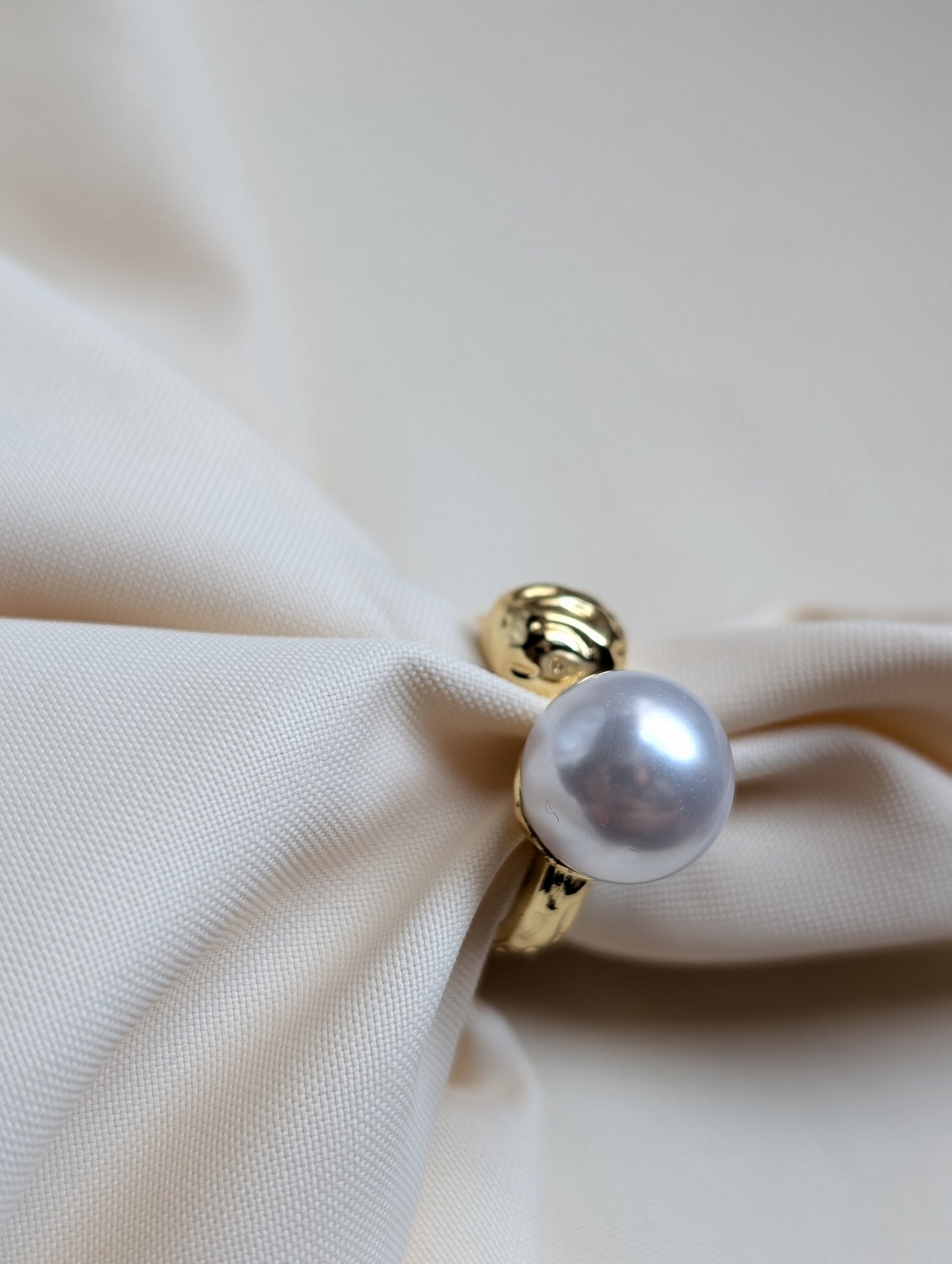 Pearl Big Square Ring