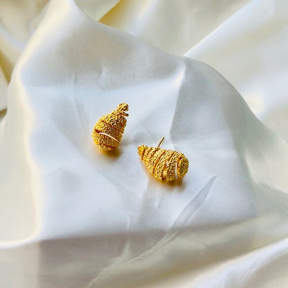 Tear Drop Spiral Earrings