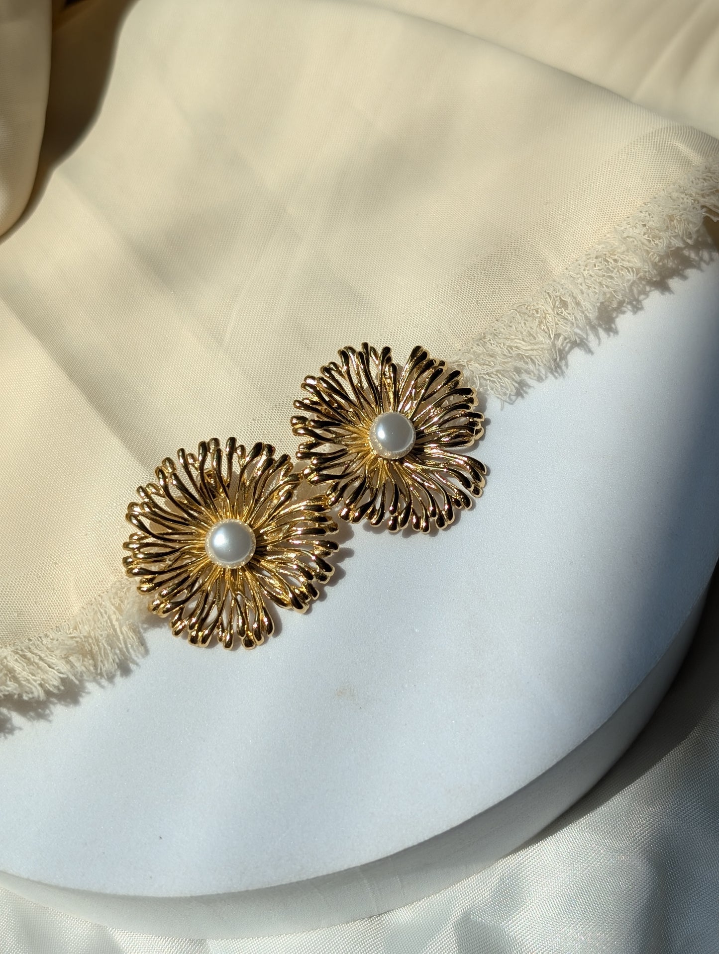 Chunky Flower Earring