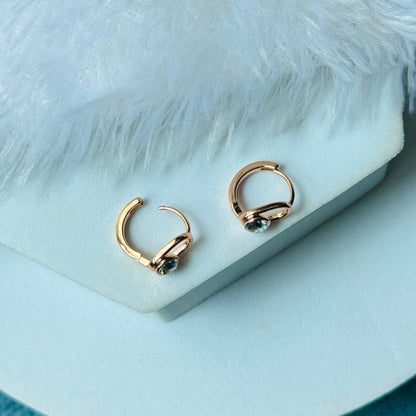 Oval Colour White and Blue
