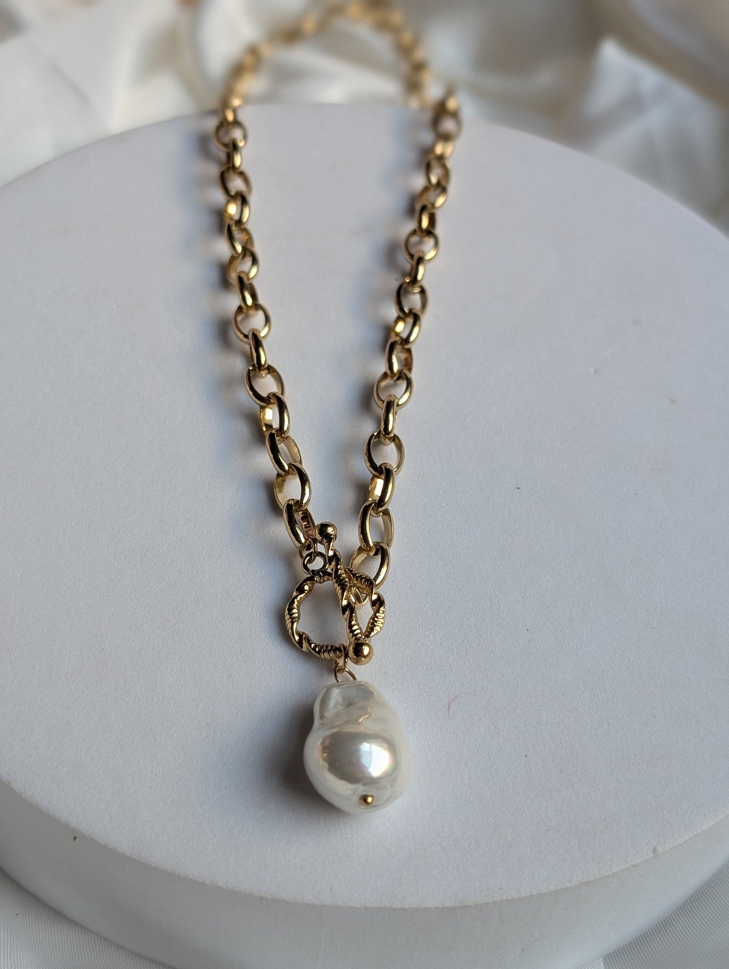 Althea Anchor Pearl Chain
