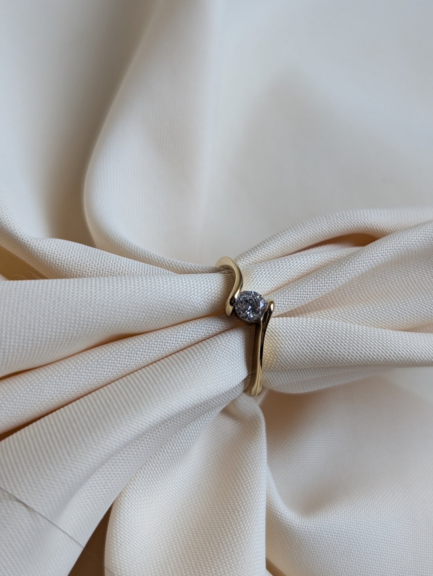 Stone Flap Ring