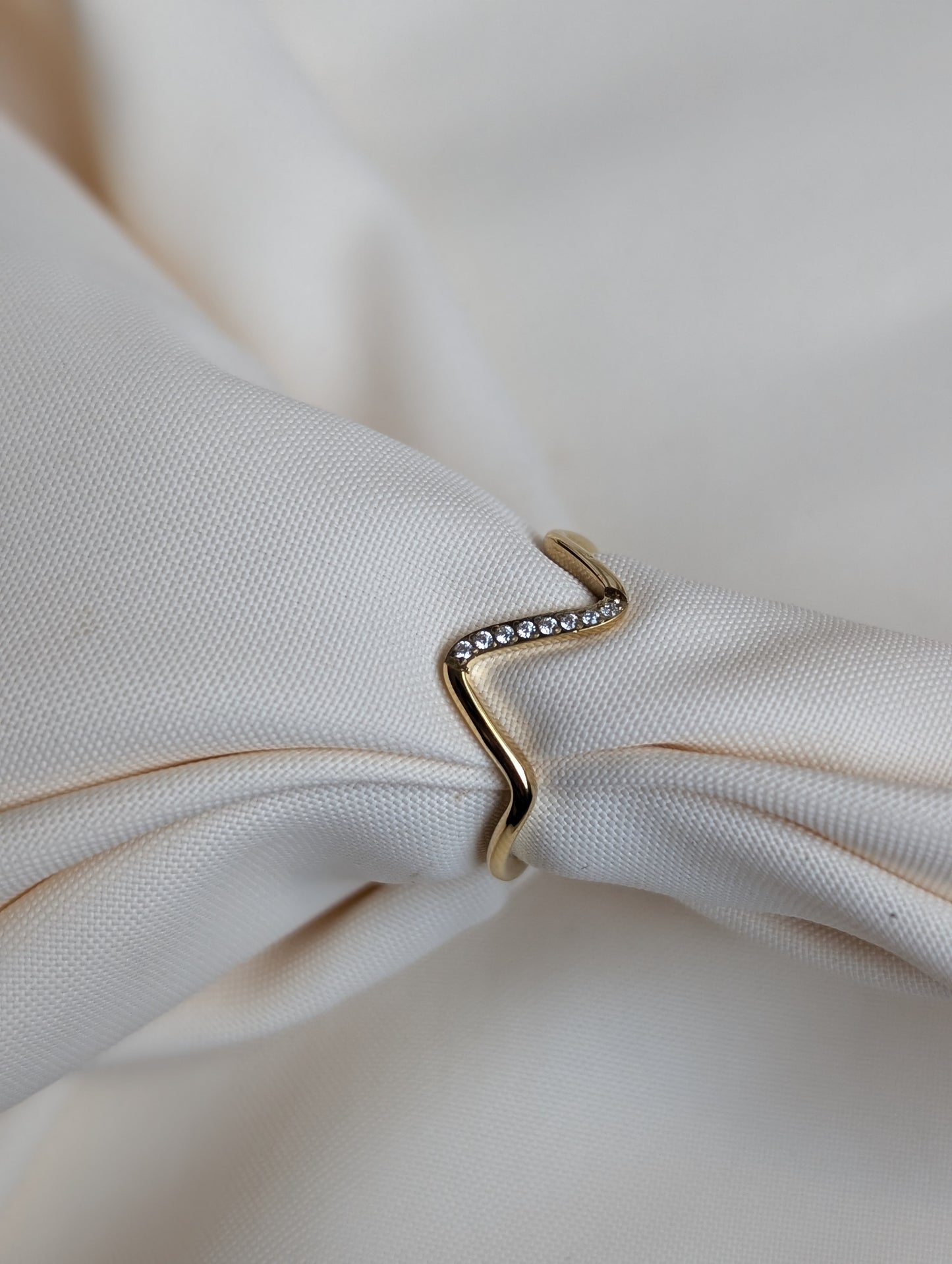 Stone Wave Ring