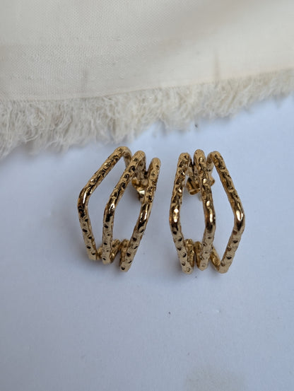 Hammered 3 Line Earring