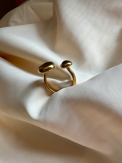 Bold Round Ring