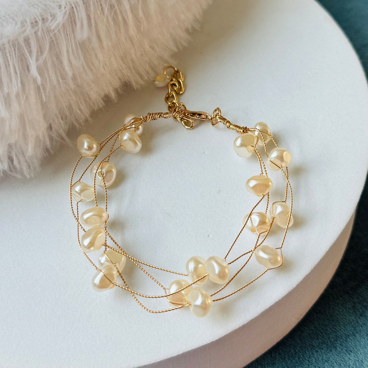 Pearl Bracelets (Available in 4 Types)