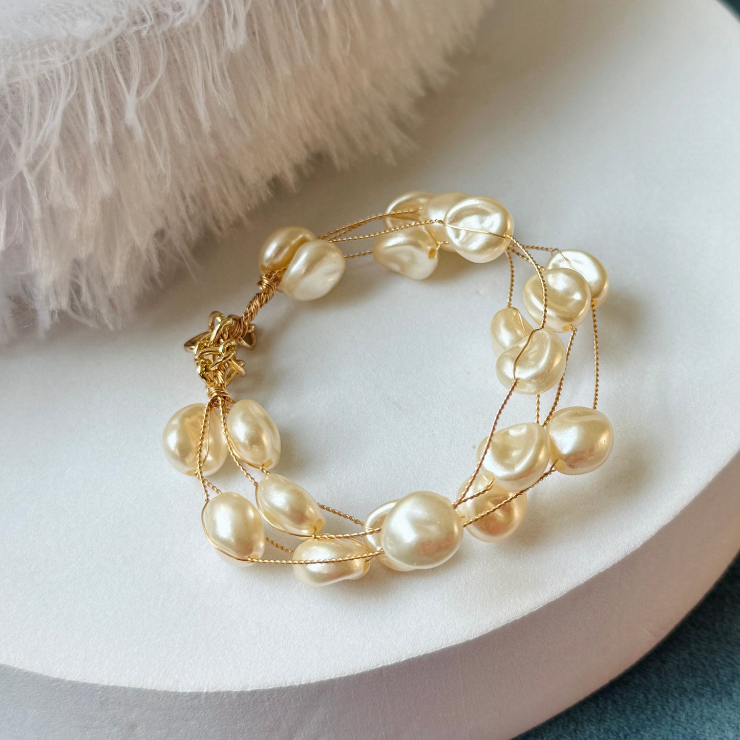 Pearl Bracelets (Available in 4 Types)