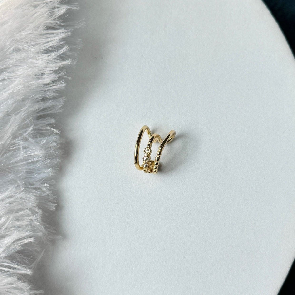3 Line Stone Ball Cuff