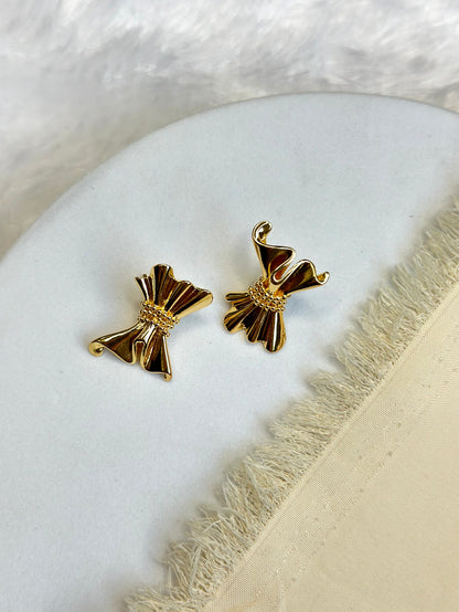 Bow earrings
