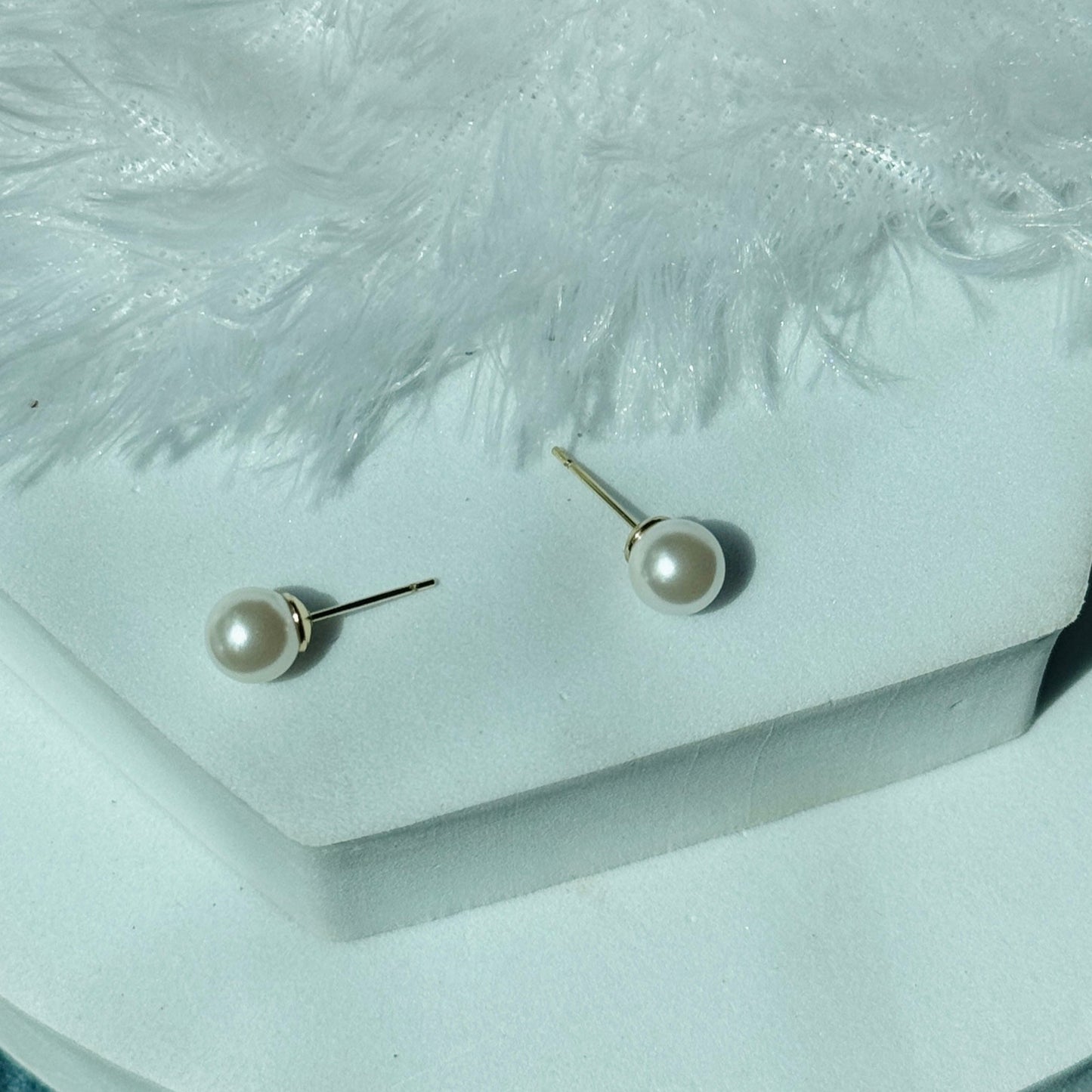 5mm Pearl Studs