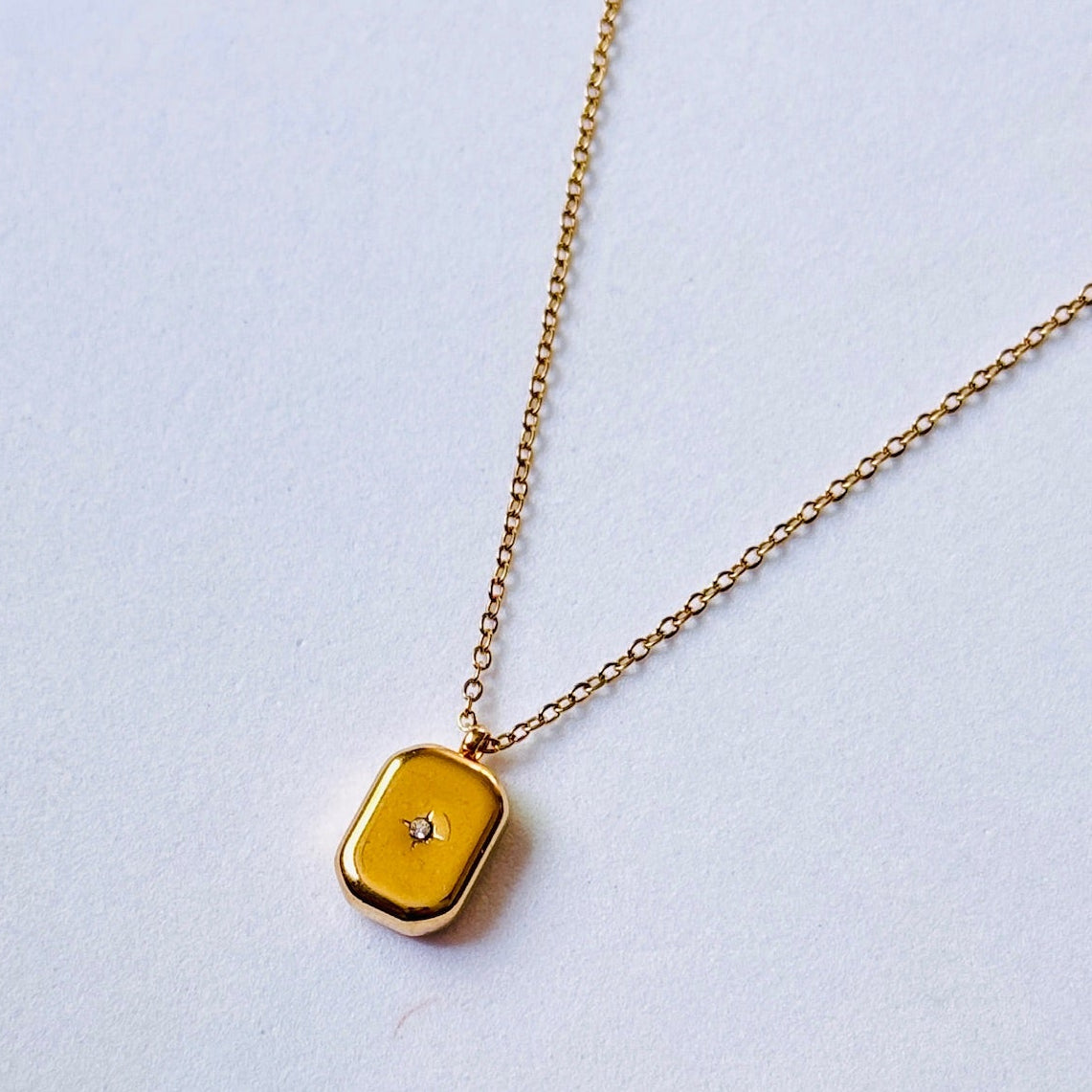 Kira One Stone Chunky Chain