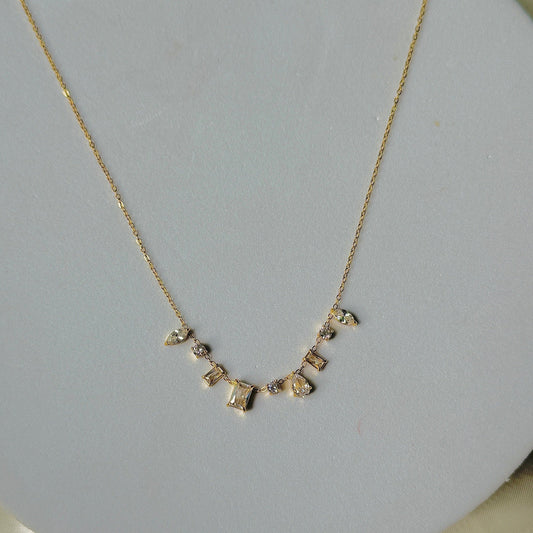 Selene Oval Rec Round Chain