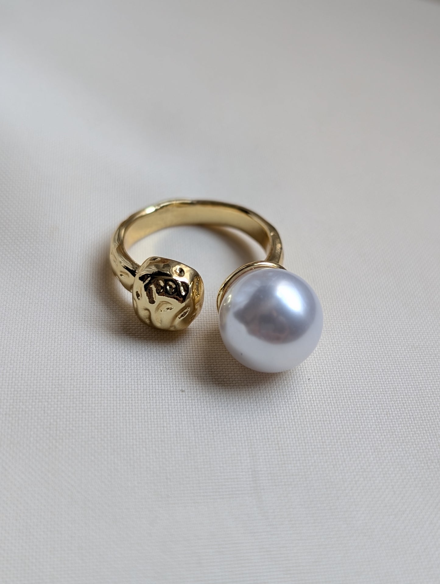 Pearl Big Square Ring