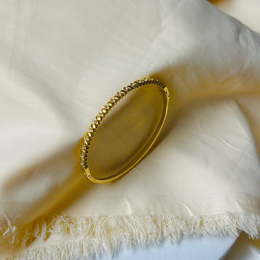 Aveline Oval Stone Kada