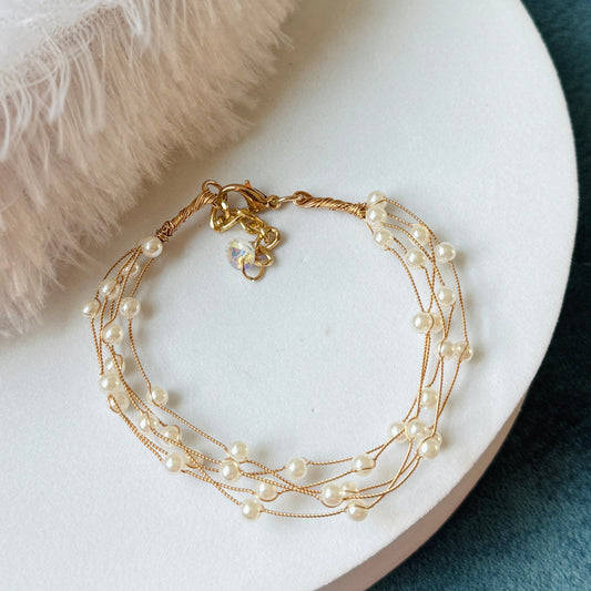 Pearl Bracelets (Available in 4 Types)