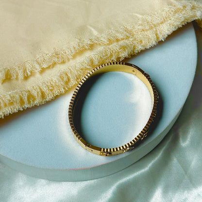 Chunky Clover Kada