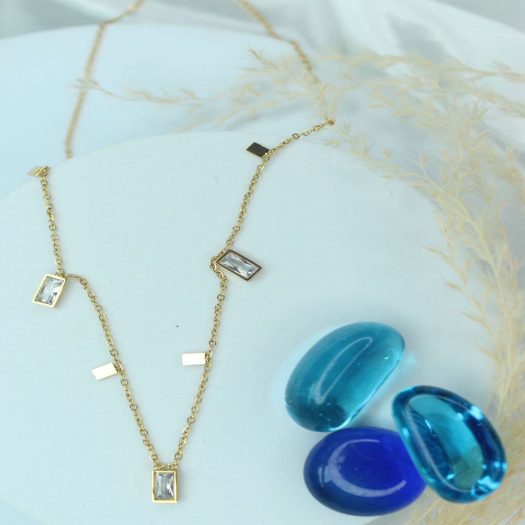 Helena rectangle stone chain