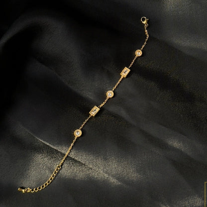 Elise Rec Round Bracelet