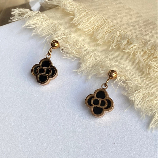 Noir Bloom Earrings