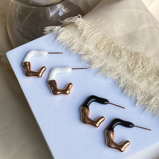 Regal affair White earrings