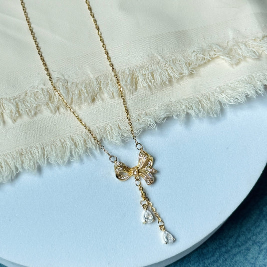 Amour Bow Chain