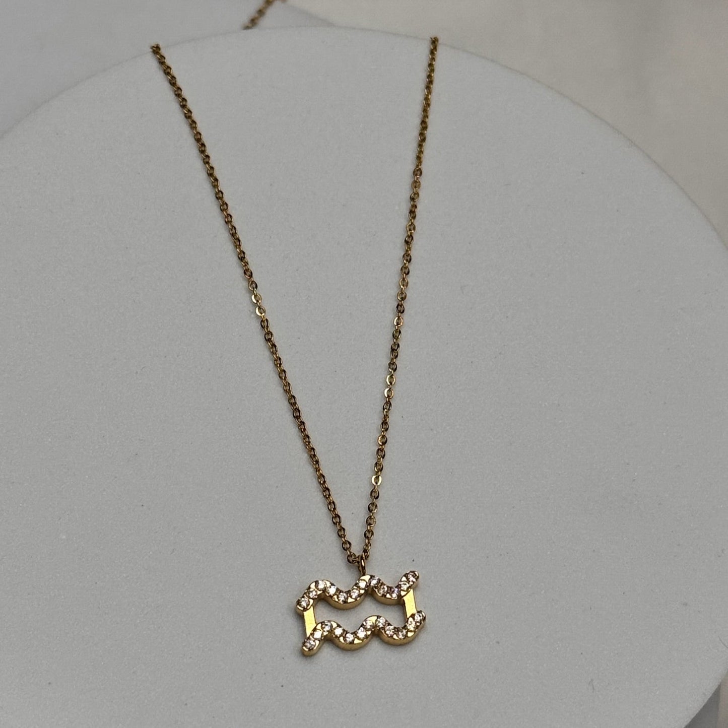 Zodiac Aquarius Chain