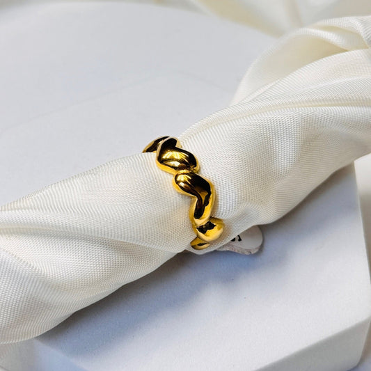 Heartband Ring