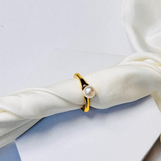 Pearl Essence Ring