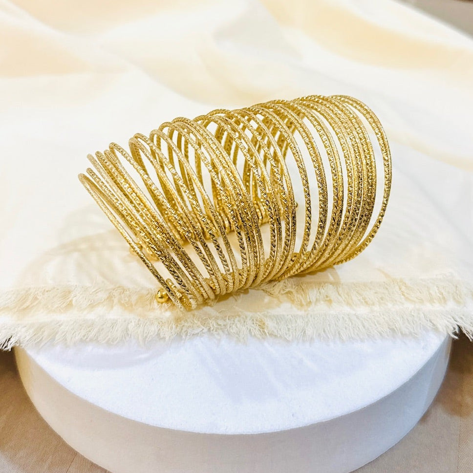 Chunky bangle Cuff Plain