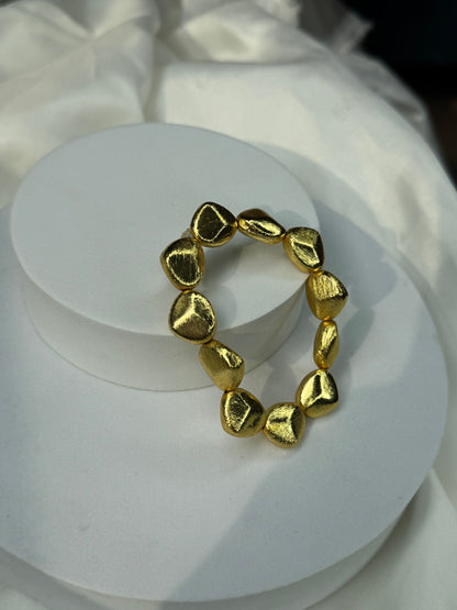 Golden Opulent Aura
