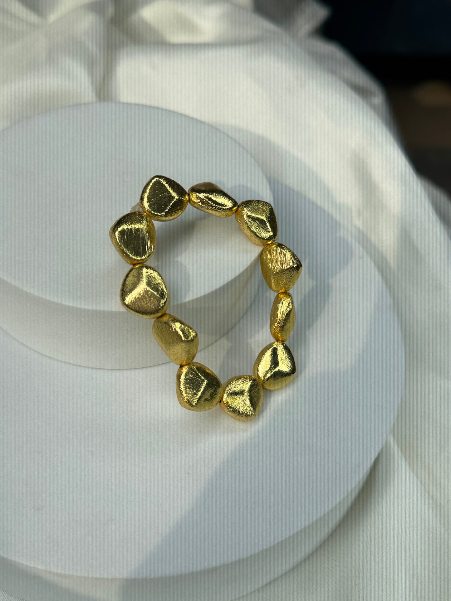 Golden Opulent Aura