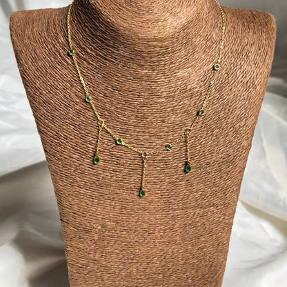 Alya waterfall Green dropping chain