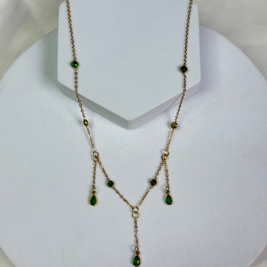 Alya waterfall Green dropping chain