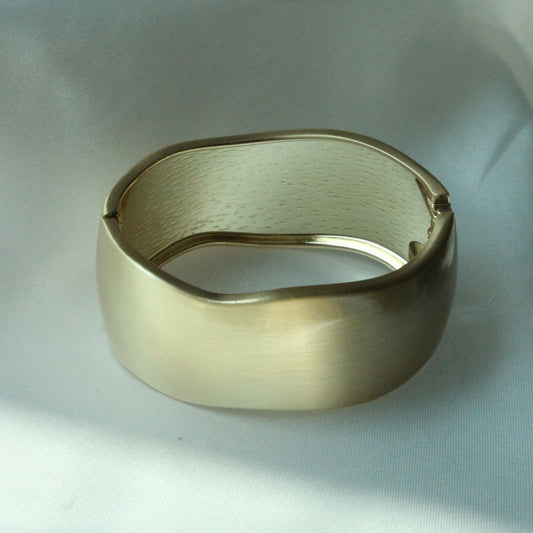 Gilded Frame Kada
