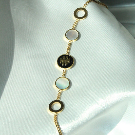 Tornia Circle Bracelet