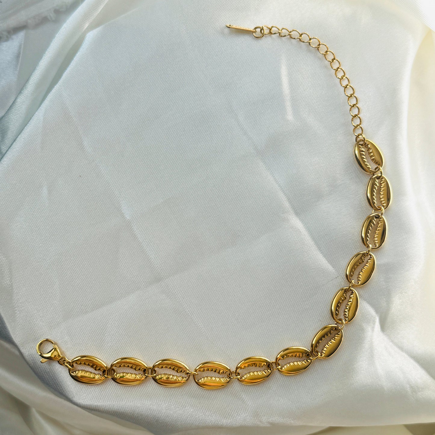 Sierra Shell Bracelet