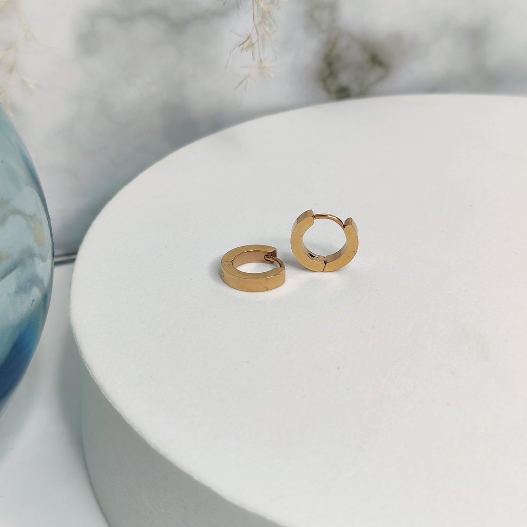 Isabella plain hoops