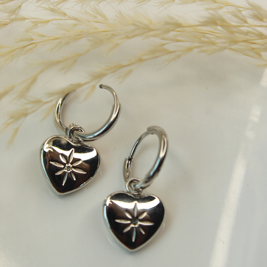 Ivy heart earrings