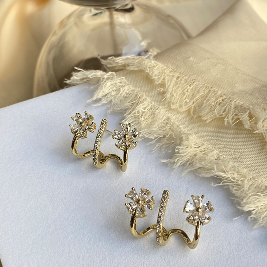 Flower cuff