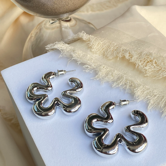 Darling Blooms flower silver earrings