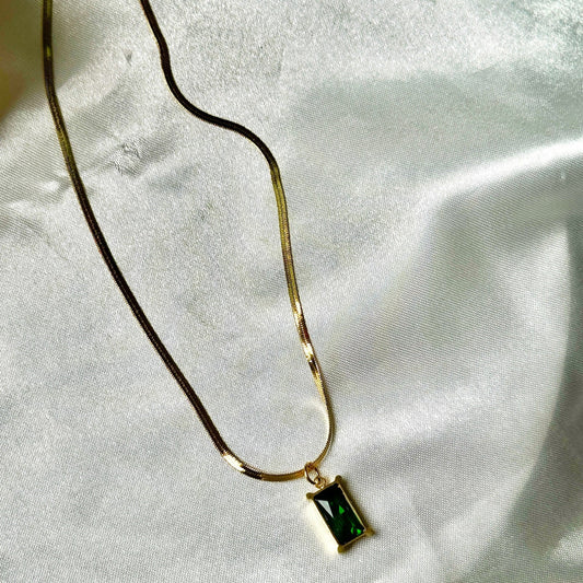 Pixie Emerald Snake Chain